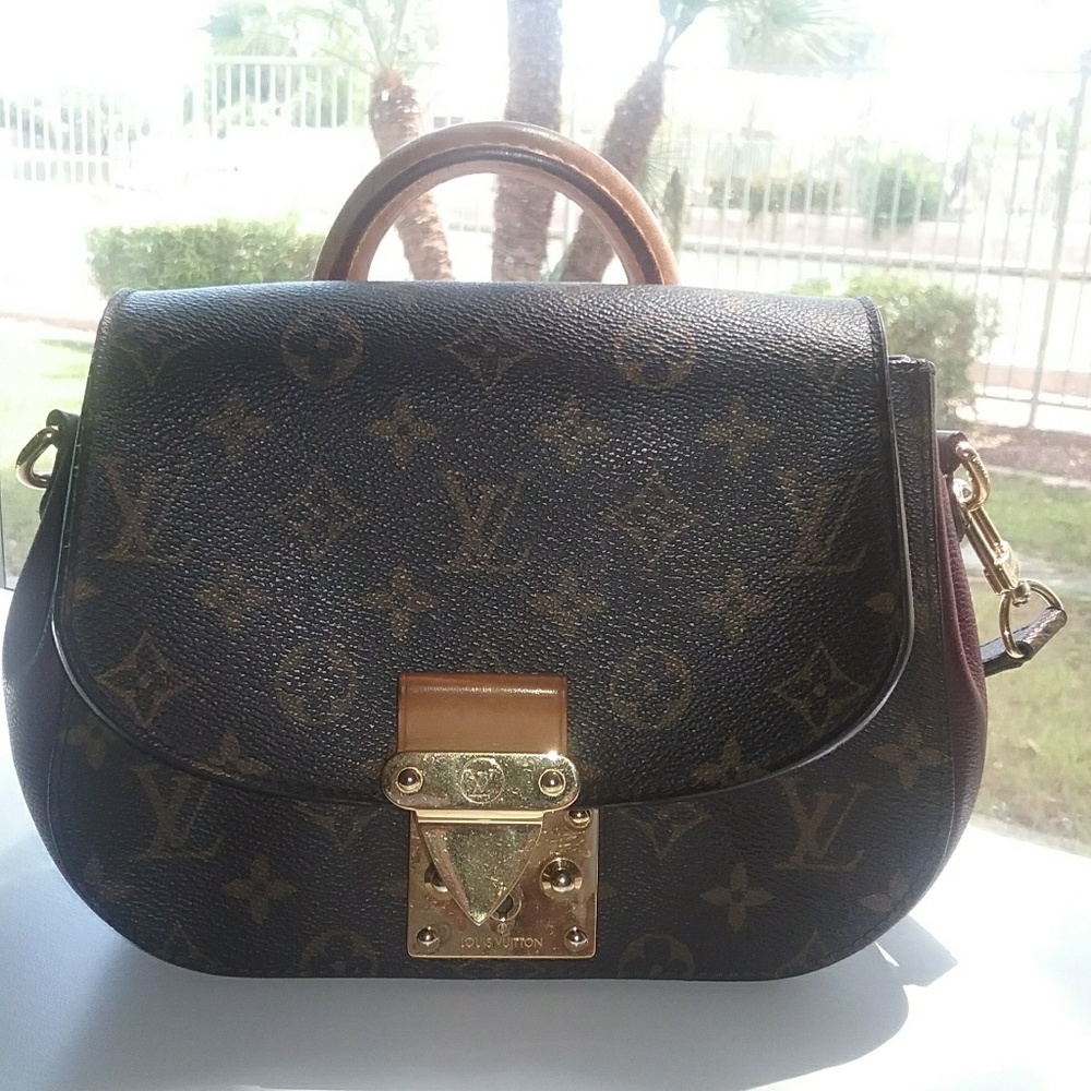 Louis Vuitton Classic Saddle Purse EUC